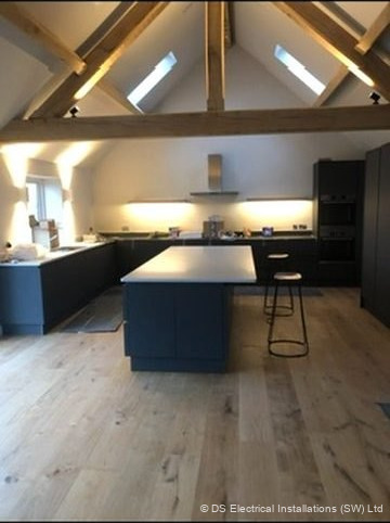 Vaulted barn kitchen, navy units & island