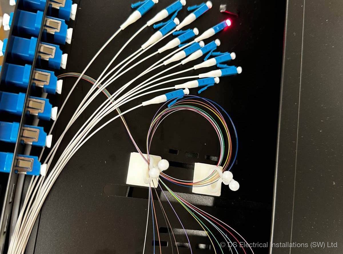 Fibre optic patch panel with terminations by DS Electrical